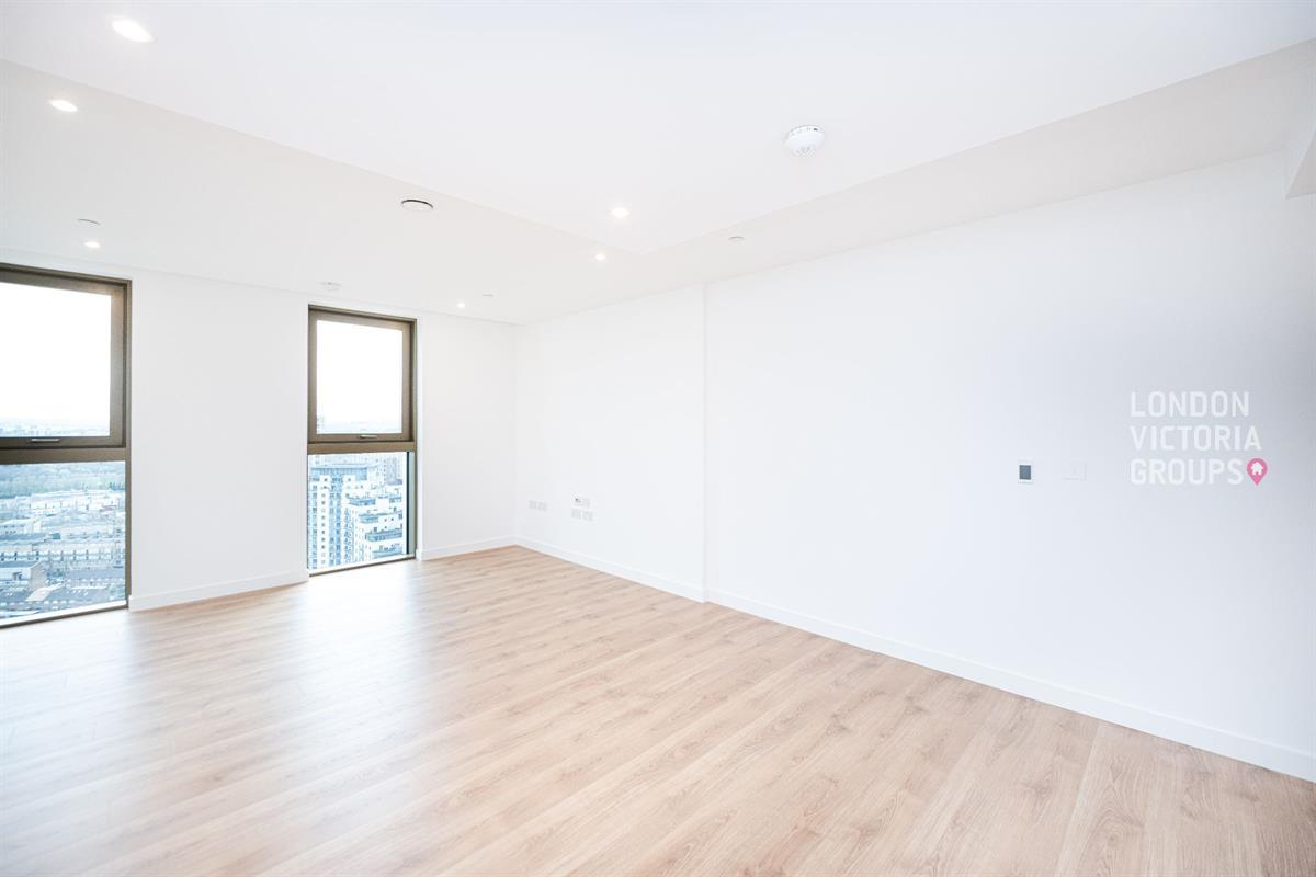 1 bed property in Marsh Wall, London